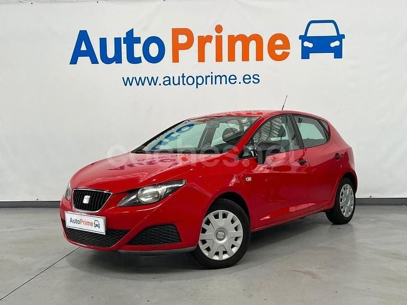 Rojo Usado 2010 Seat Ibiza Reference Berlina | 2970 € (Buen precio) - Imagen 1/4