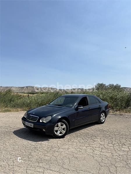 Azul Usado 2005 Mercedes C220 Classic Berlina | 5000 € (Precio justo) - Imagen 1/4