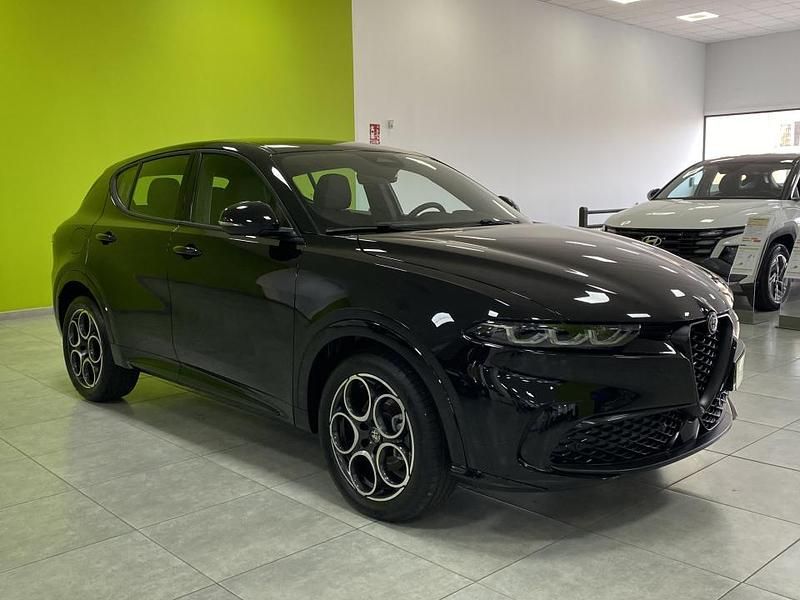 Usado Alfa Romeo Tonale Sprint 130 CV (95 kW) 2024 Negro SUV