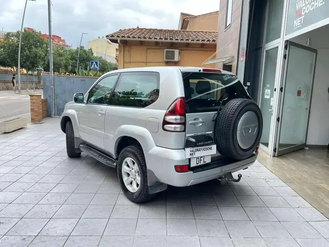 Usado Toyota Land Cruiser 166 CV (122 kW) 2005 Gris SUV