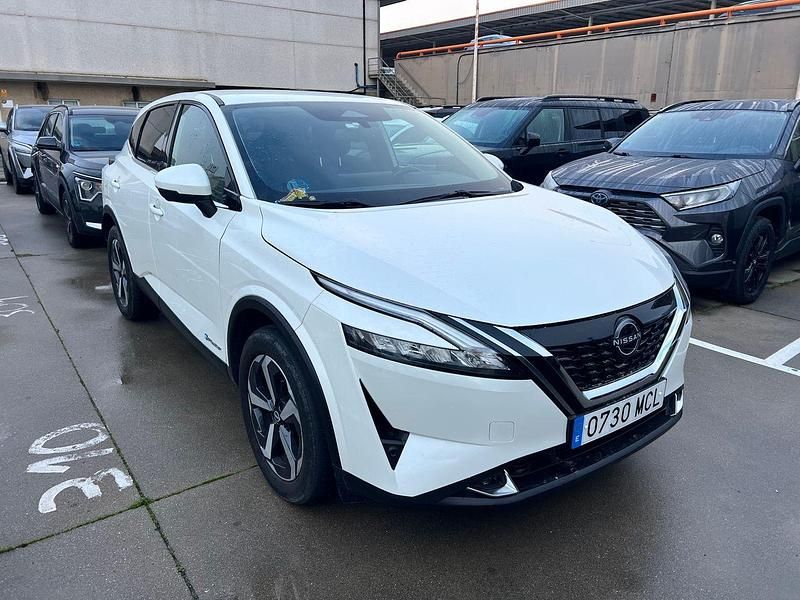 Usado Nissan Qashqai N-Connecta 190 CV (139 kW) 2022 Blanco SUV