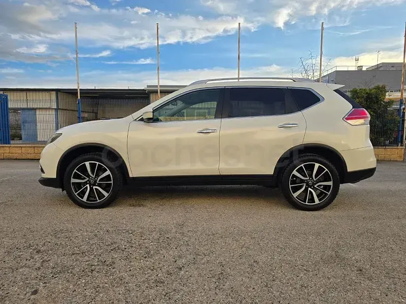 Usado Nissan X-Trail 360º 130 CV (95 kW) 2015 Blanco SUV