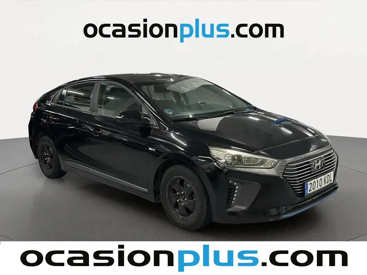 Usado Hyundai Ioniq 141 CV (103 kW) 2017 Negro Utilitario