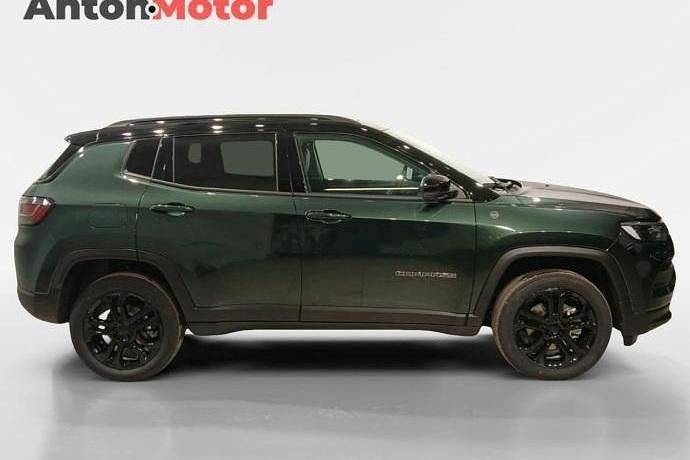 Nouvelle Jeep Compass North 131 ch (96 kW) 2025 Vert SUV