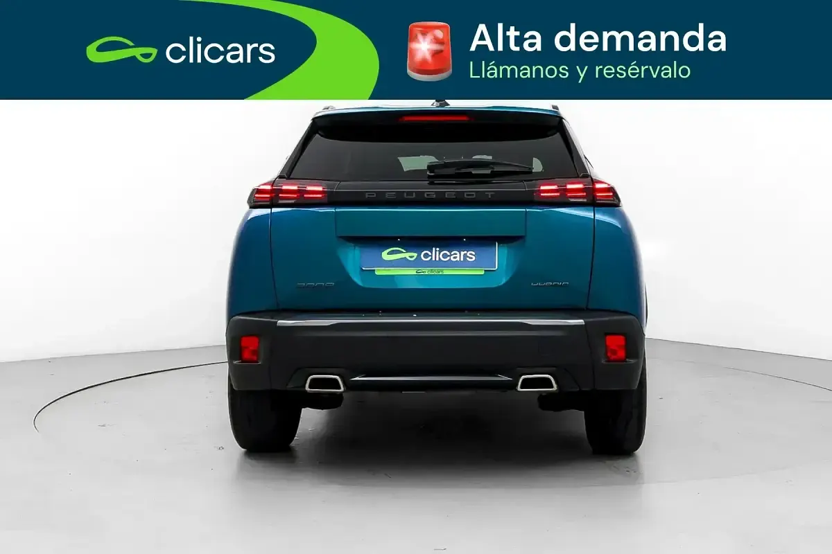 Usado Peugeot 2008 Allure 136 CV (100 kW) 2025 Azul SUV