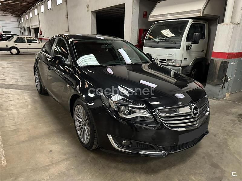 Usado Opel Insignia Business 140 CV (102 kW) 2014 Negro Berlina