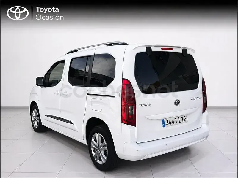 Usado Toyota Proace Verso Active 131 CV (96 kW) 2022 Blanco Familiar