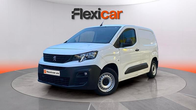 Usado Peugeot Partner 99 CV (72 kW) 2019 Blanco Monovolumen