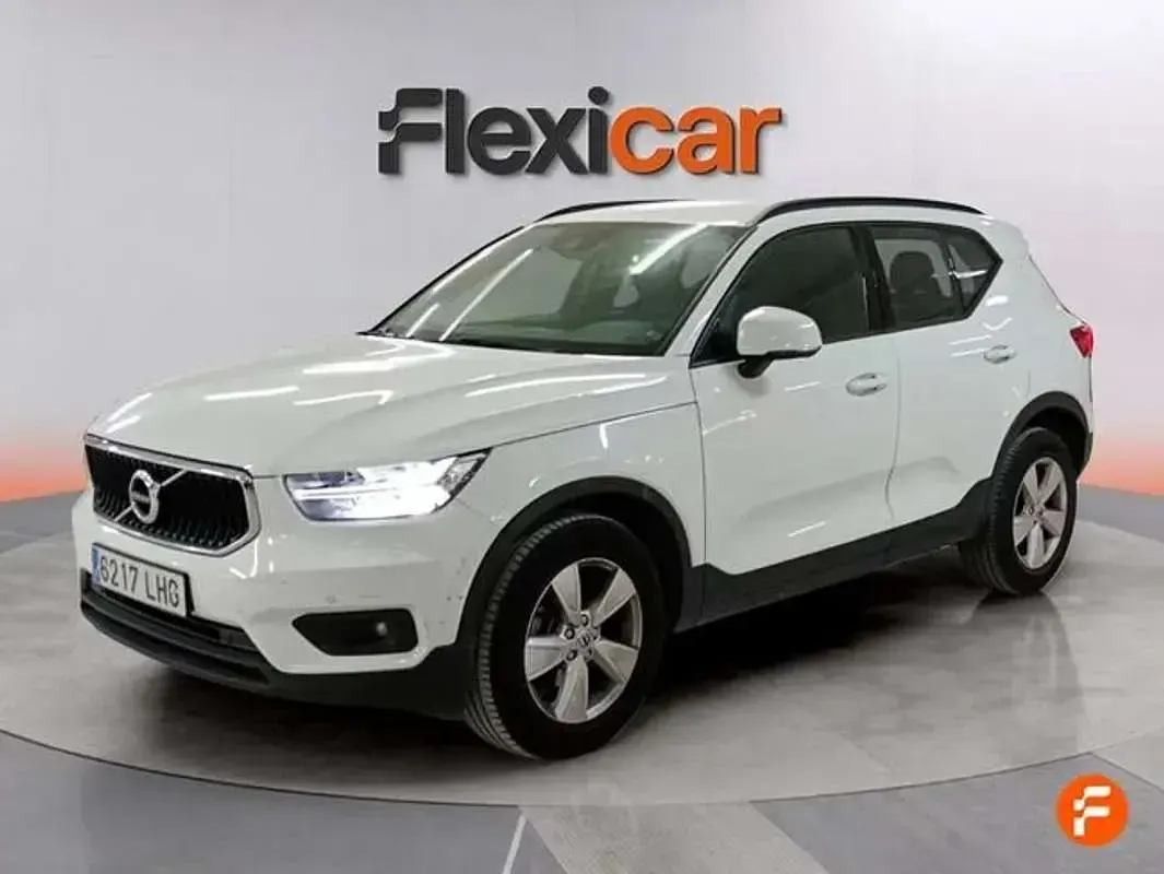 Usado Volvo XC40 150 CV (110 kW) 2020 Blanco SUV
