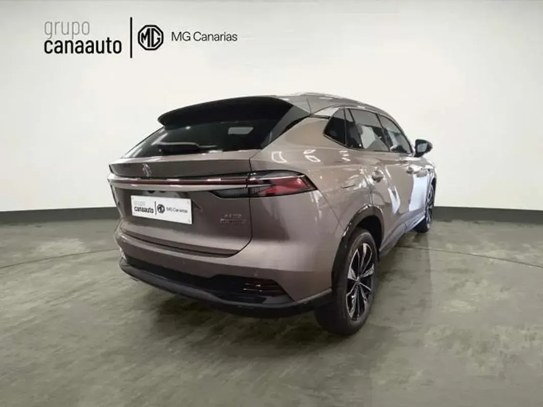 Usado MG HS Luxury 224 CV (164 kW) 2025 Plateado SUV