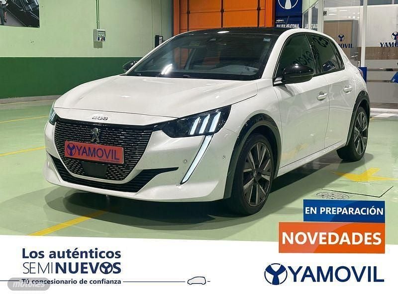 Blanco Usado 2020 Peugeot 208 GT-line Utilitario | 13.350 € (Un poco caro) - Imagen 1/4