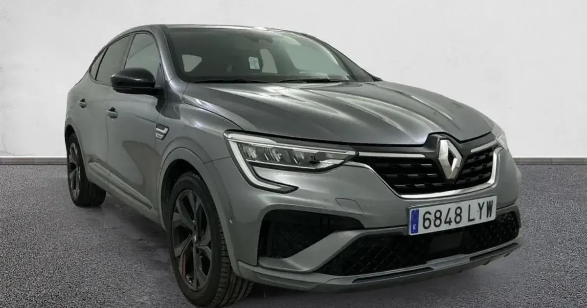 Usado Renault Arkana RS Line 140 CV (102 kW) 2022 SUV