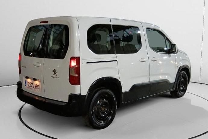Usado Peugeot Rifter Active 102 CV (75 kW) 2021 Monovolumen