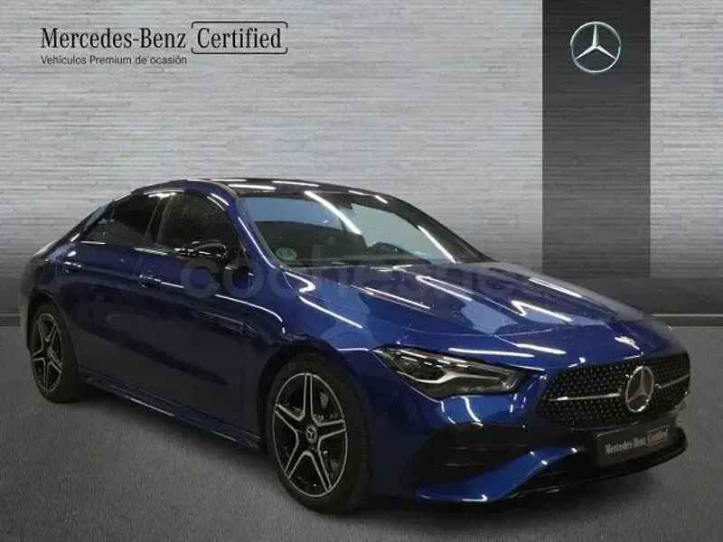 Usado Mercedes CLA220 190 CV (139 kW) 2025 Azul Berlina