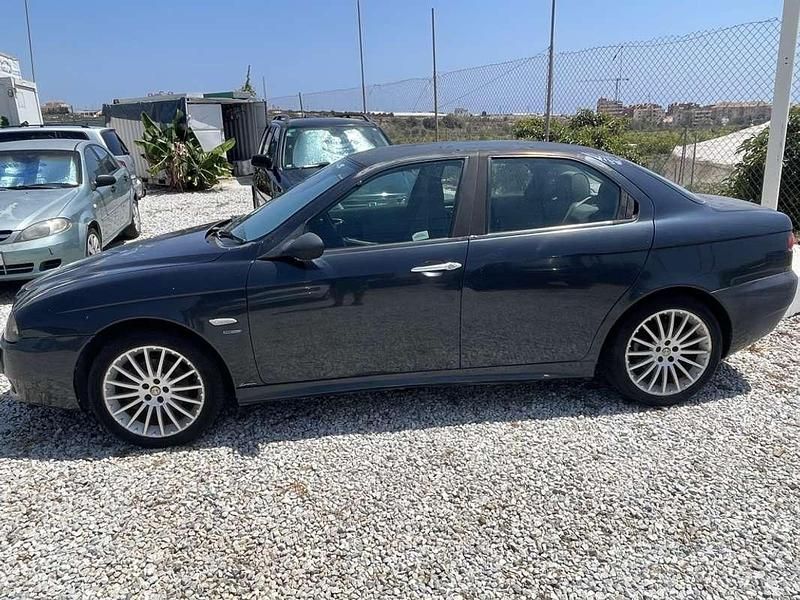 Usado Alfa Romeo 156 Distinctive 114 CV (83 kW) 2004 Berlina