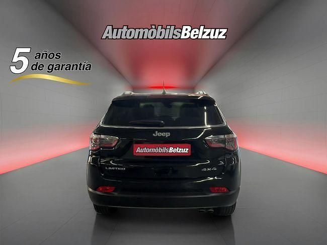 Usado Jeep Compass Limited 140 CV (102 kW) 2018 Negro SUV
