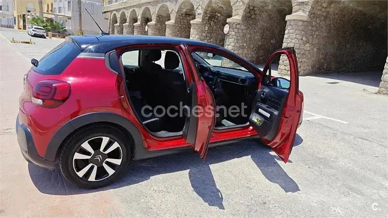 Usado Citroën C3 Feel 82 CV (60 kW) 2017 Rojo Berlina