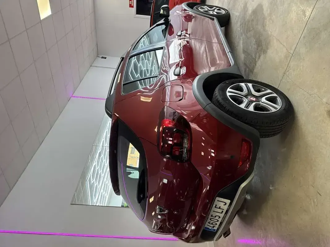 Usado Dacia Sandero Comfort 90 HP (66 kW) 2020 Vermelho Citadino