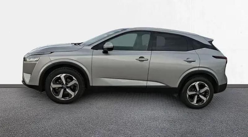 Usado Nissan Qashqai N-Connecta 158 CV (116 kW) 2023 Sapporo white (sólido) SUV