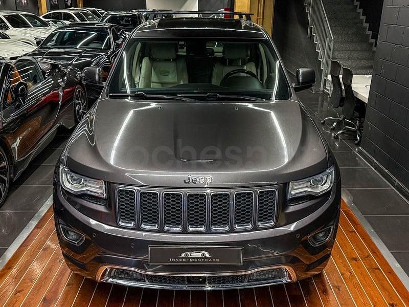 Usado Jeep Grand Cherokee Overland 250 CV (183 kW) 2014 Gris / plata SUV