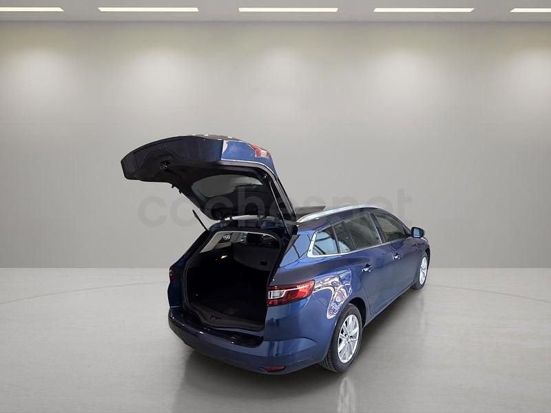 Usado Renault Mégane GrandTour Business 115 CV (84 kW) 2020 Azul Familiar