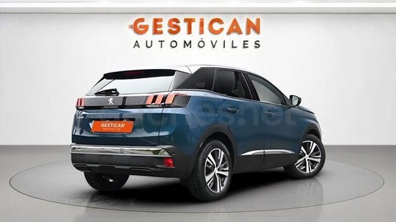 Usado Peugeot 3008 Allure 130 CV (95 kW) 2022 Azul SUV