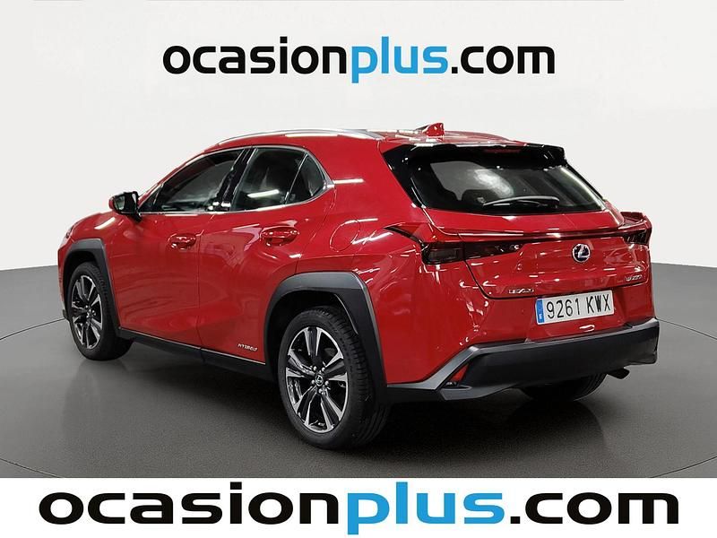 Usado Lexus UX 250h Executive Line 184 CV (135 kW) 2019 Rojo SUV
