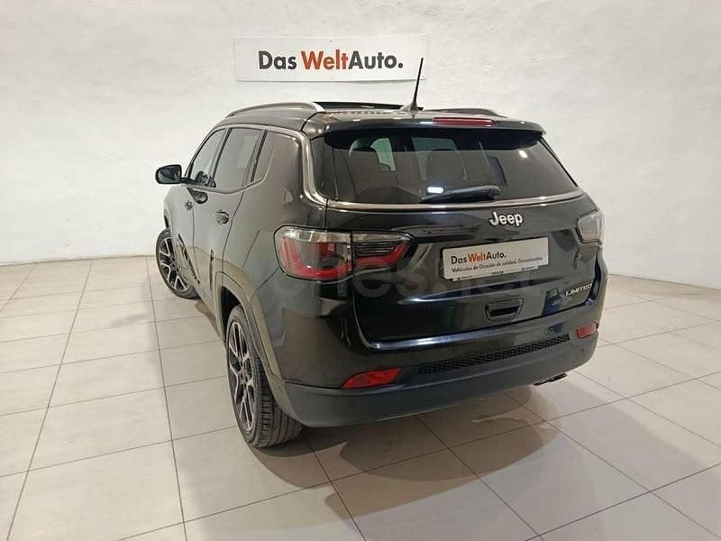 Usado Jeep Compass Limited 140 CV (102 kW) 2020 Negro SUV