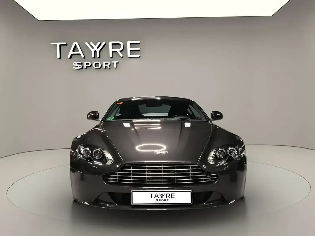 Usado Aston Martin V8 Vantage 436 CV (320 kW) 2012 Descapotable
