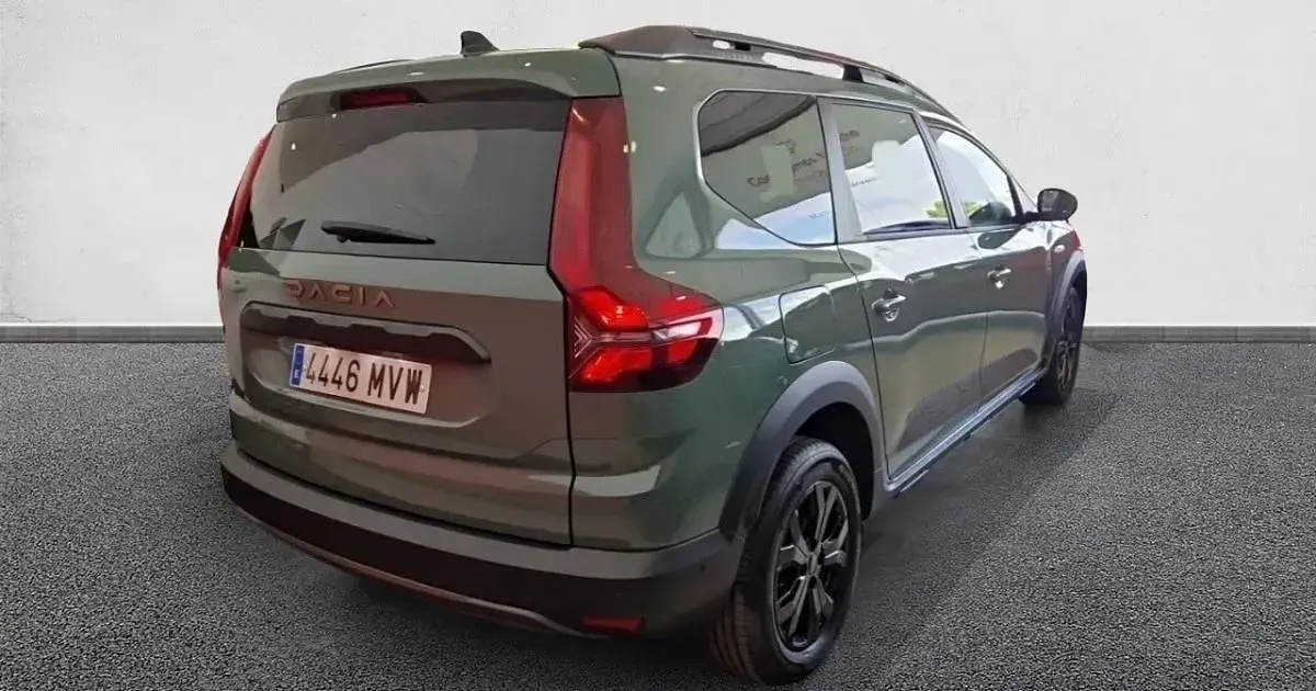 Usado Dacia Jogger Extreme 100 CV (73 kW) 2024 Monovolumen