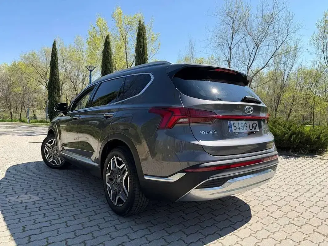 Usado Hyundai Santa Fe 230 CV (169 kW) 2021 Gris SUV