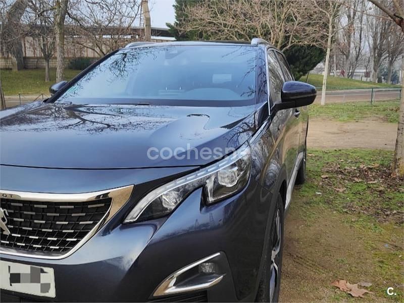 Usado Peugeot 5008 GT-line 130 CV (95 kW) 2018 Azul Monovolumen