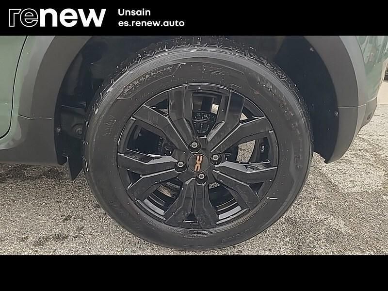 Usado Dacia Sandero Extreme 100 CV (73 kW) 2025 Verde Berlina