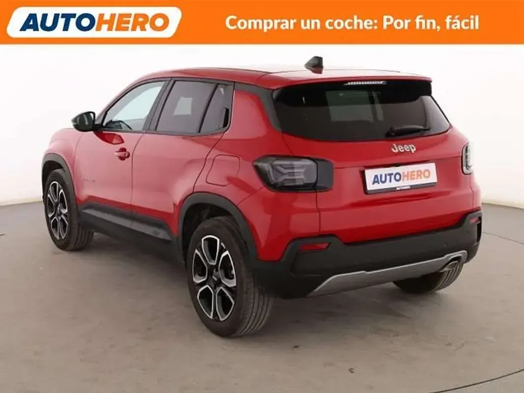 Usado Jeep Avenger Summit 101 CV (74 kW) 2025 Rojo SUV