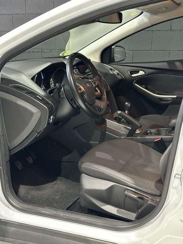 Usado Ford Focus S 124 CV (91 kW) 2014 Blanco Utilitario