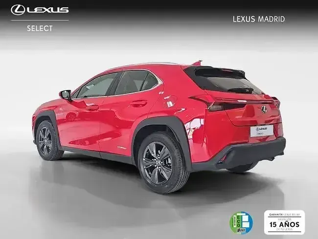 Usado Lexus UX Business Edition 184 CV (135 kW) 2022 Rojo SUV