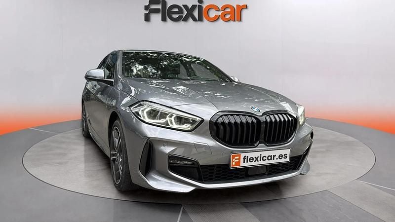 Begagnad BMW 118 136 HK (100 kW) 2024 Halvkombi