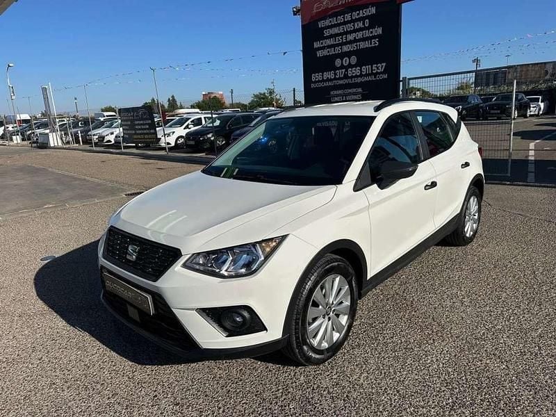Usado Seat Arona Reference 95 CV (69 kW) 2021 Blanco SUV