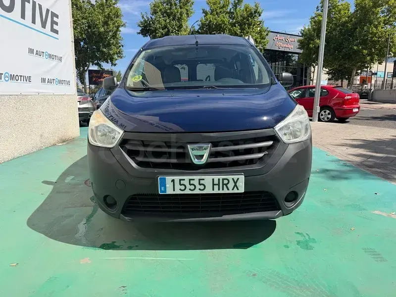 Usado Dacia Dokker Ambiance 90 CV (66 kW) 2013 Azul Monovolumen