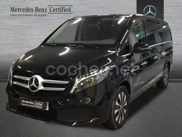 Negro Usado 2024 Mercedes V220 Avantgarde Monovolumen | 67.400 € - Imagen 1/4