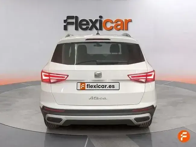 Usado Seat Ateca Style 115 CV (84 kW) 2024 Blanco SUV