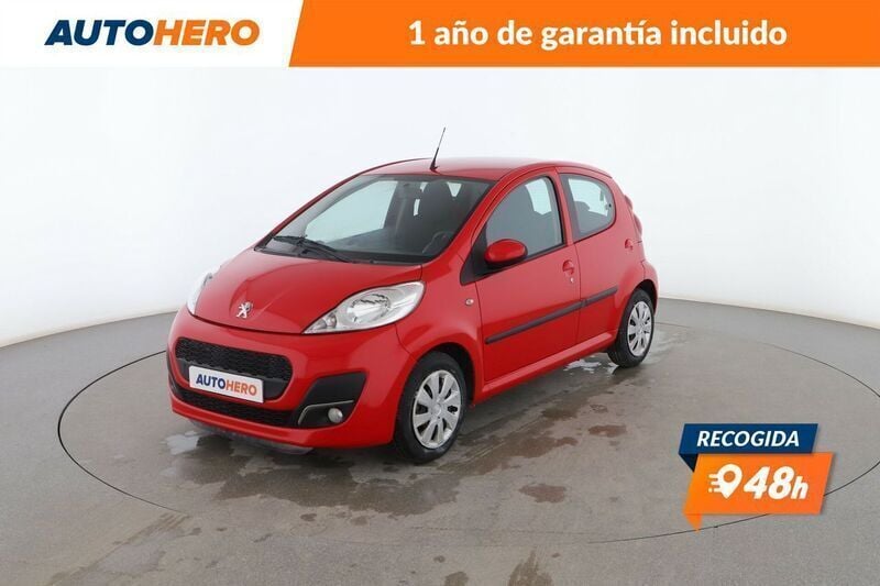 Rojo Usado 2014 Peugeot 107 Active Utilitario | 7599 € - Imagen 1/3