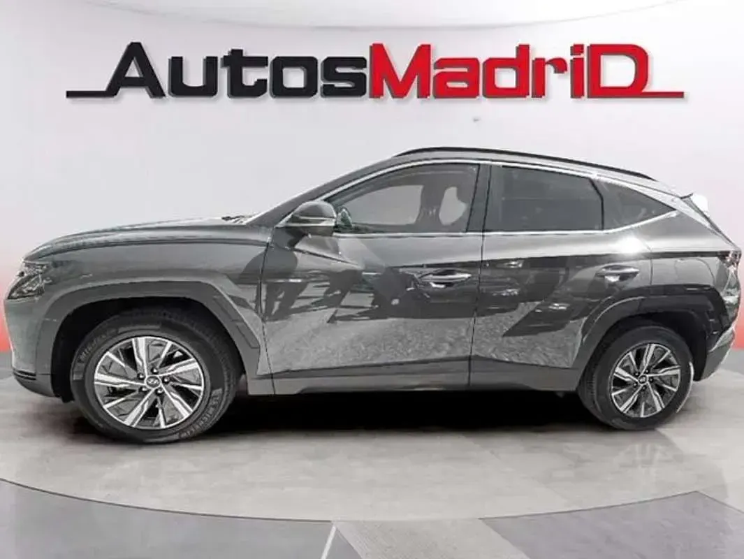 Usado Hyundai Tucson 232 CV (170 kW) 2021 Gris SUV