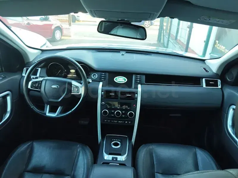 Usado Land Rover Discovery Sport HSE Luxury 150 CV (110 kW) 2016 Blanco SUV