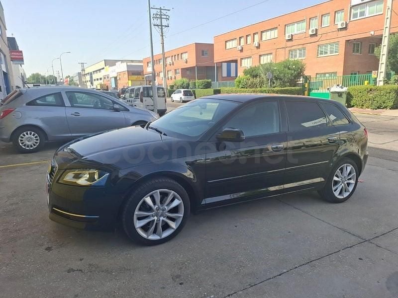Usado Audi A3 Ambition 170 CV (125 kW) 2010 Negro Utilitario