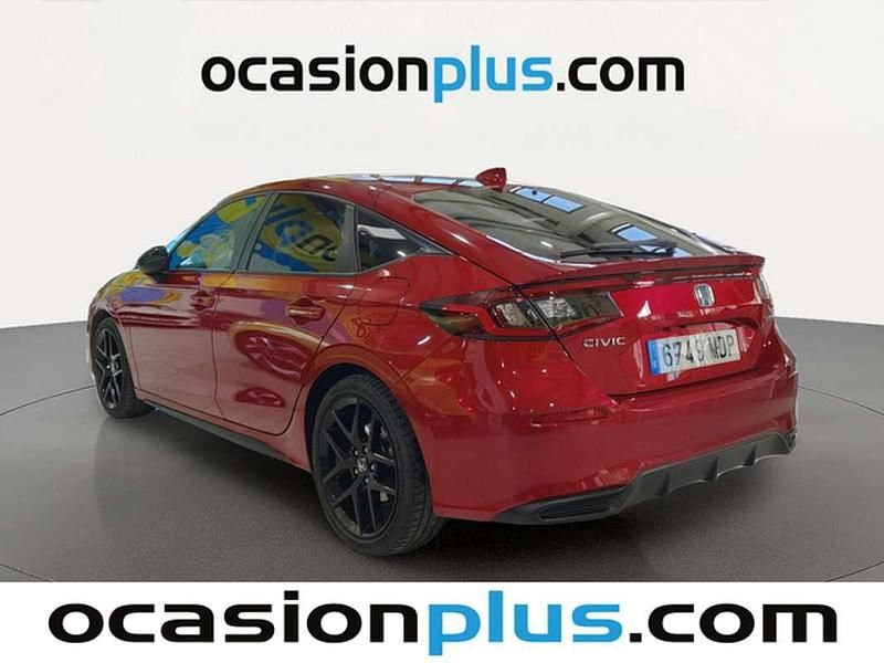Usado Honda Civic Sport 184 CV (135 kW) 2023 Rojo Utilitario