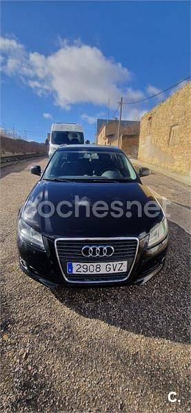 Usado Audi A3 Attraction 140 CV (102 kW) 2010 Negro Berlina
