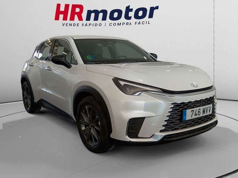 Blanco Nuevo 2024 Lexus LBX SUV | 30.490 € (Super precio) - Imagen 1/4