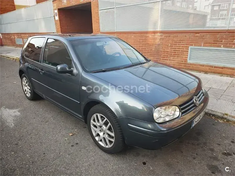 Usado VW Golf IV Advance 100 CV (73 kW) 2003 Verde Berlina