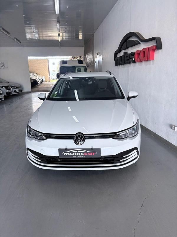 Usado VW Golf VIII Life 115 CV (84 kW) 2023 Blanco